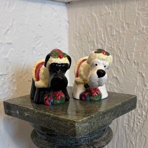 Christmas Dog Bobblehead and Tail Salt and Pepper Shakers